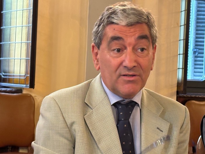 Sicurezza agli eventi, il prefetto di Cuneo Mariano Savastano: "Non è burocrazia, ma un investimento" Sicurezza agli eventi, il prefetto di Cuneo Mariano Savastano: "Non è burocrazia, ma un investimento"