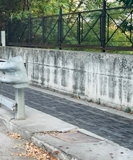 Pista ciclabile sul ponte di Borgo Gesso: sicurezza da verificare Pista ciclabile sul ponte di Borgo Gesso: sicurezza da verificare