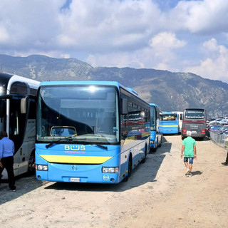 Bus Company al Concerto di Ferragosto di Rucas: organizzazione, mezzi e persone al servizio del territorio