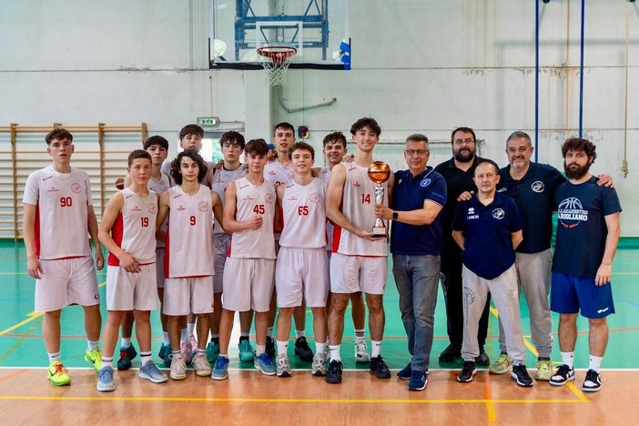 BASKET / Pallacanestro Farigliano, l’Under 17 sfiora il sogno