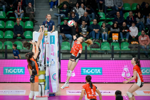 La centrale Ela Koulisiani in azione (foto di Danilo Ninotto) La centrale Ela Koulisiani in azione (foto di Danilo Ninotto)