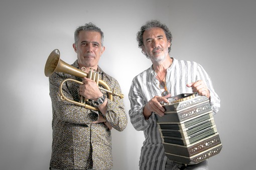 Paolo Fresu e Daniele di Bonaventura alla Certosa di Pesio sabato 26 luglio