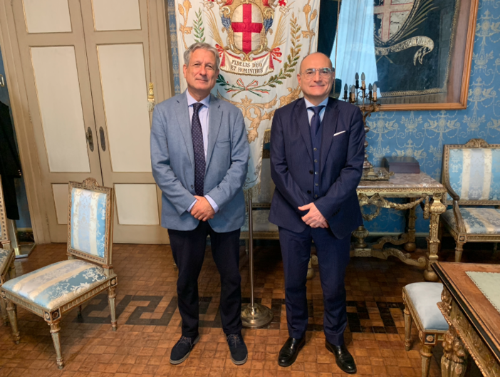 Il sindaco Antonello Portera con il questore di Cuneo Carmine Rocco Grassi Il sindaco Antonello Portera con il questore di Cuneo Carmine Rocco Grassi