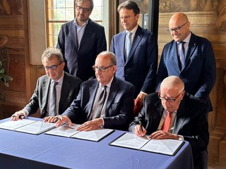 La firma del protocollo La firma del protocollo