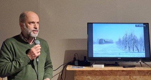 “Binari imprevedibili”: al Movicentro di Cuneo un viaggio tra racconti e territorio