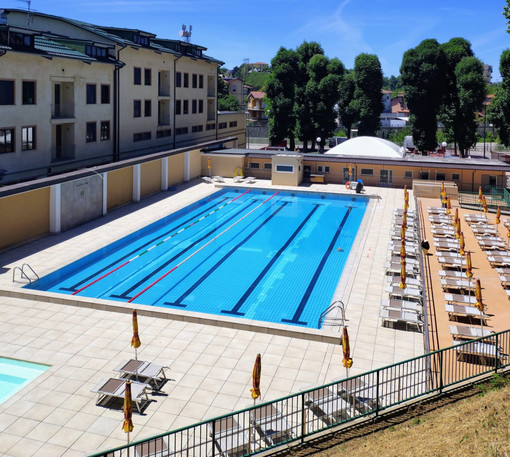 Al Parco della Rotonda di Ceva è già estate: riaprono il bar e la piscina scoperta e si inaugurano i nuovi giochi Al Parco della Rotonda di Ceva è già estate: riaprono il bar e la piscina scoperta e si inaugurano i nuovi giochi