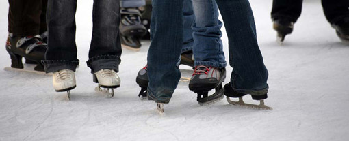 A Crissolo, dal prossimo week end, il venerdì, il sabato e la domenica si torna a pattinare sul ghiaccio