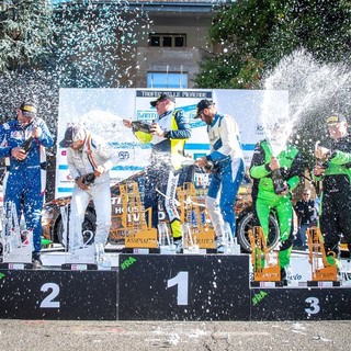 (Foto Rolling Fast) Il podio finale