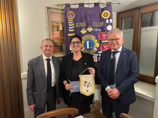 Il Lions Club Carrù-Dogliani omaggia il bollito