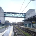 La passerella alla stazione di Alba La passerella alla stazione di Alba