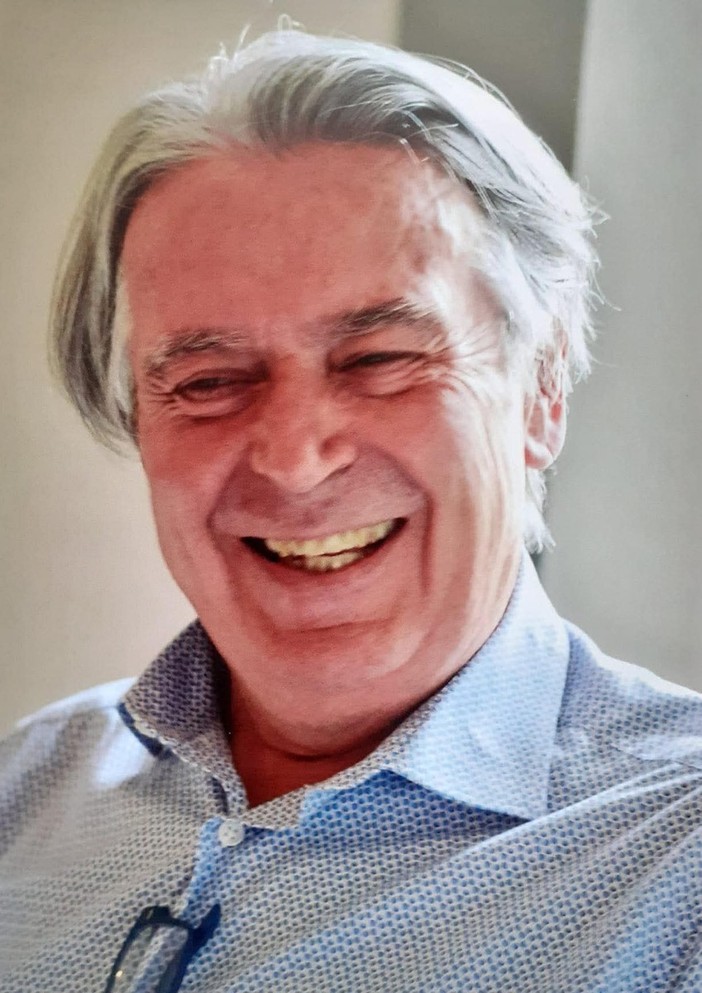 Vincenzo Pellegrino: “In politica, come sulle giostre dei bimbi, bisogna sapersi alzare per far dondolare anche altri” Vincenzo Pellegrino: “In politica, come sulle giostre dei bimbi, bisogna sapersi alzare per far dondolare anche altri”