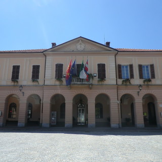 Il municipio di Peveragno