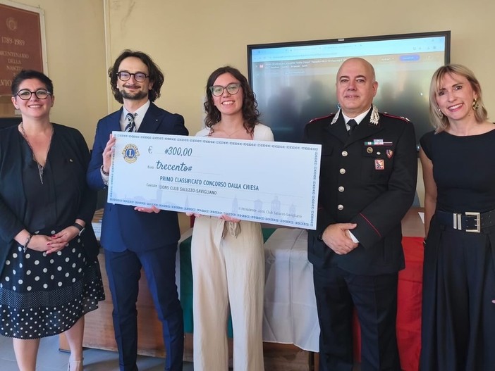Legalità e impegno civile: premiati al “Denina Pellico Rivoira” i vincitori del concorso dedicato al Generale Dalla Chiesa Legalità e impegno civile: premiati al “Denina Pellico Rivoira” i vincitori del concorso dedicato al Generale Dalla Chiesa