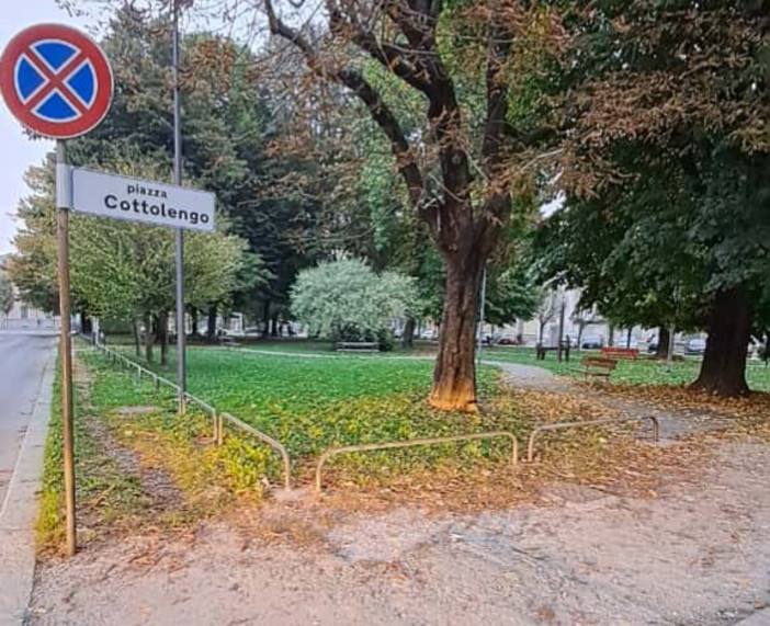 Cuneo: al via la sistemazione dei marciapiedi in piazza Cottolengo Cuneo: al via la sistemazione dei marciapiedi in piazza Cottolengo
