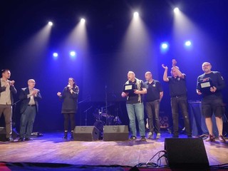 aluzzo, al teatro Magda Olivero il premio Bella Ciao 2026 a I Camalli di Genova e a Music for peace aluzzo, al teatro Magda Olivero il premio Bella Ciao 2026 a I Camalli di Genova e a Music for peace