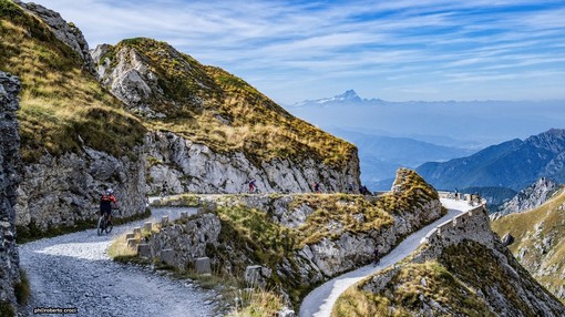 La Route del Marguareis: dalle Alpi francesi alla Valle Pesio, 63 chilometri nel cuore delle Alpi del Mediterraneo La Route del Marguareis: dalle Alpi francesi alla Valle Pesio, 63 chilometri nel cuore delle Alpi del Mediterraneo