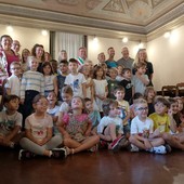 Revello, 28 Remigini pronti a iniziare la nuova avventura della scuola primaria Revello, 28 Remigini pronti a iniziare la nuova avventura della scuola primaria