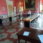 L'aula deserta del Consiglio di Racconigi con i soli Oderda e Gorgo L'aula deserta del Consiglio di Racconigi con i soli Oderda e Gorgo