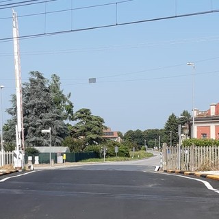 Il passaggio a livello di via Caramagna a Racconigi