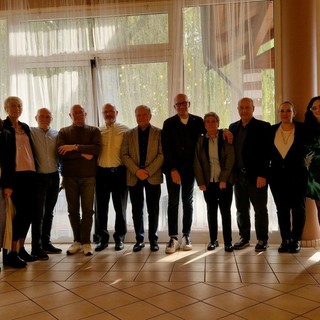 Il gruppo dei premiati dalla Croce Rossa di Racconigi Il gruppo dei premiati dalla Croce Rossa di Racconigi