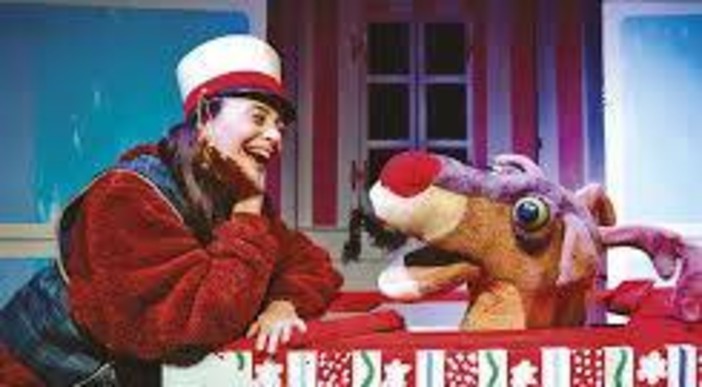 Lo spettacolo “Rudolph – Operazione Natale” apre la rassegna famiglie al teatro di Alba