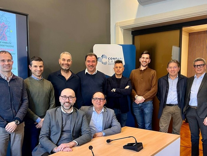 La Provincia di Cuneo incontra gli imprenditori di Confapi: focus su viabilità, infrastrutture e programmazione futura La Provincia di Cuneo incontra gli imprenditori di Confapi: focus su viabilità, infrastrutture e programmazione futura