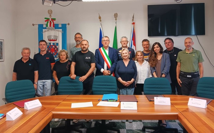 Roaschia, clima disteso nel primo Consiglio comunale dopo il voto: approvato il programma amministrativo Roaschia, clima disteso nel primo Consiglio comunale dopo il voto: approvato il programma amministrativo