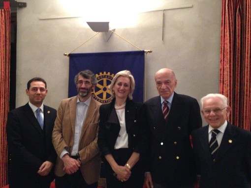 Saluzzo, conviviale Rotary: Gianni Benedetto, Luigi Provero, Enrica Culasso Gastaldi, Valerio Fontana, Mario Piovano