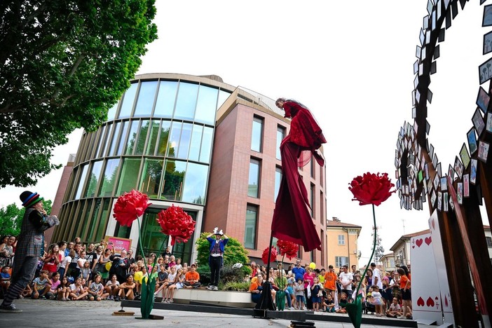 “A tutto tondo” torna al Rondò dei Talenti: a Cuneo quattro giorni dedicati al futuro dell’educazione “A tutto tondo” torna al Rondò dei Talenti: a Cuneo quattro giorni dedicati al futuro dell’educazione
