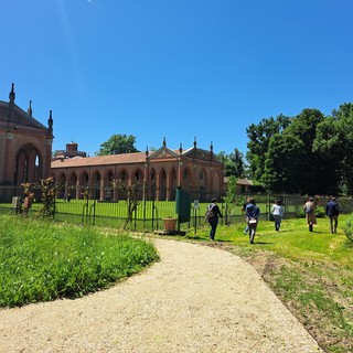 Racconigi, le Camminate Reali fanno tappa nella campagna di Carlo Alberto