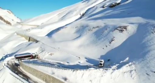 Ripartito per la Francia il tir bloccato nella neve al Maddalena. Attesa per oggi la riapertura [VIDEO]