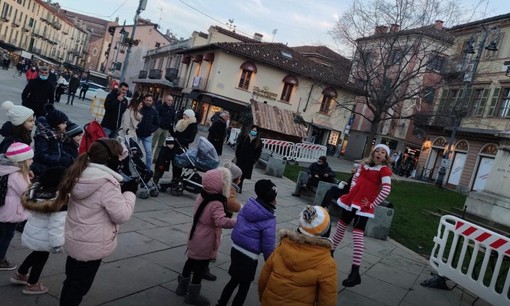 Uno scatto della passata edizione de "Il tuo Natale a Saluzzo" Uno scatto della passata edizione de "Il tuo Natale a Saluzzo"