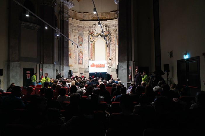 Stracôni per le scuole: una settimana di incontri, solidarietà e legami che sciolgono i nodi Stracôni per le scuole: una settimana di incontri, solidarietà e legami che sciolgono i nodi