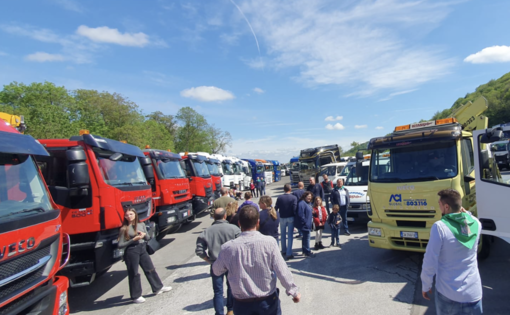 A Roccaforte Mondovì la benedizione dei camion, in onore di Sant'Eligio, patrono dei trasportatori [VIDEO]