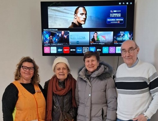 Nico Testa presidente dell'Asilo di Scarnafigi con le benefattrici Annunziata Cavigliasso e Teresina Garello