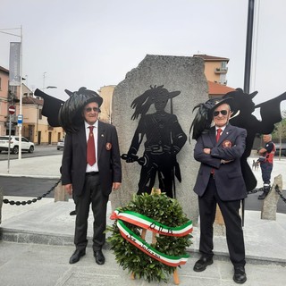 Saluzzo, nuovo monumento ai Bersaglieri in piazza Buttini