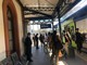 Ritardi, guasti e aria condizionata ko: continuano le criticità sulla linea ferroviaria Alba-Torino