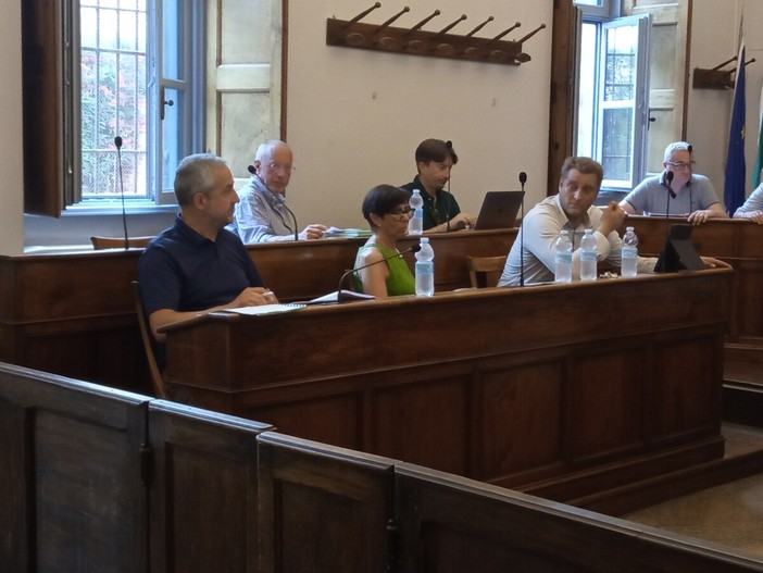 Saluzzo, le minoranze incalzano la giunta con interrogazioni e interpellanze Saluzzo, le minoranze incalzano la giunta con interrogazioni e interpellanze