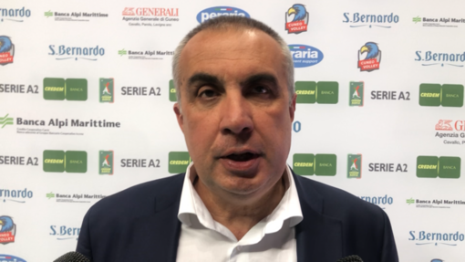 Il coach della BAM Acqua S. Bernardo Cuneo Roberto Serniotti