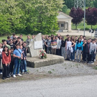 Studenti di Rapallo in gita a Cherasco per ricordare l'antifascista Ottavio Ferraretto
