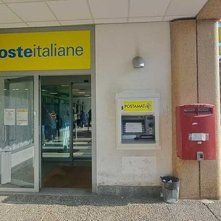 Saluzzo: danneggia l'ATM dell'ufficio postale con un'ascia, denunciato 27enne pachistano Saluzzo: danneggia l'ATM dell'ufficio postale con un'ascia, denunciato 27enne pachistano