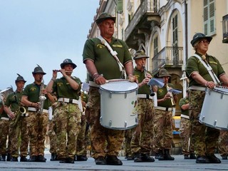 Saluzzo, Raduno fanfare alpini per i 65 anni di Ana Monviso- foto Paola Ravazzi Saluzzo, Raduno fanfare alpini per i 65 anni di Ana Monviso- foto Paola Ravazzi