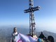 La bandiera di Saluzzo Monviso 2024 sventola a 3.841 metri sulla cima del Monviso