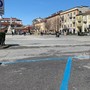 I parcheggi blu del "Molo" in piazza del Popolo a Savigliano, dal 1° maggio  costeranno 2,40 euro l'ora