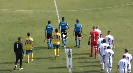 Serie D: gli highlights di Seravezza-Fossano, prima sconfitta per il Fossano di Viassi (VIDEO)