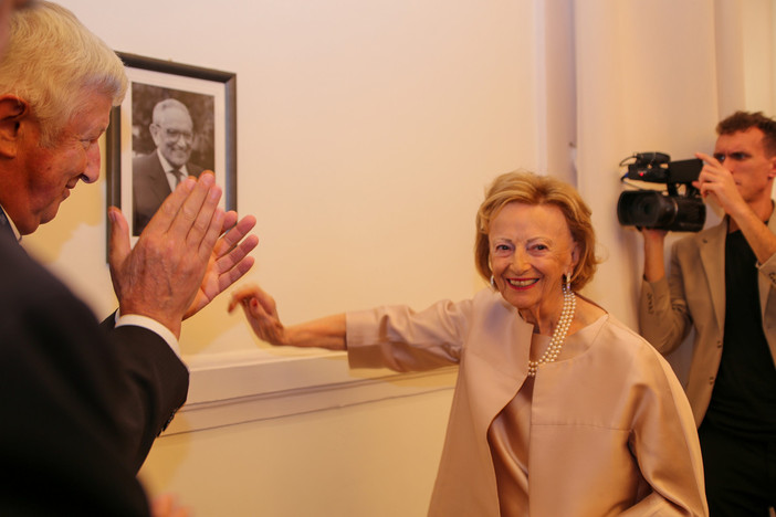 A Confindustria bandiere mezz'asta, il presidente Costamagna: "Profondo cordoglio unito a un forte senso di gratitudine"