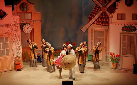 A Savigliano il Capodanno si festeggia tra i mulini a vento al teatro Milanollo