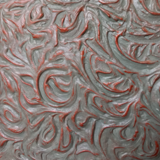 “Texture in the Time”, la mostra di Gabriella Maria Stralla prorogata fino a ottobre