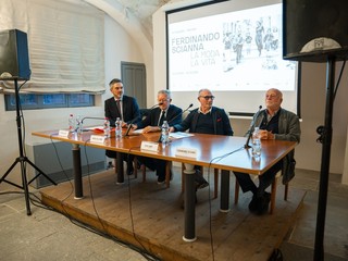 Saluzzo, inaugurazione della mostra alla Castiglia di Ferdinando Scianna "La moda, la vita". Saluzzo, inaugurazione della mostra alla Castiglia di Ferdinando Scianna "La moda, la vita".