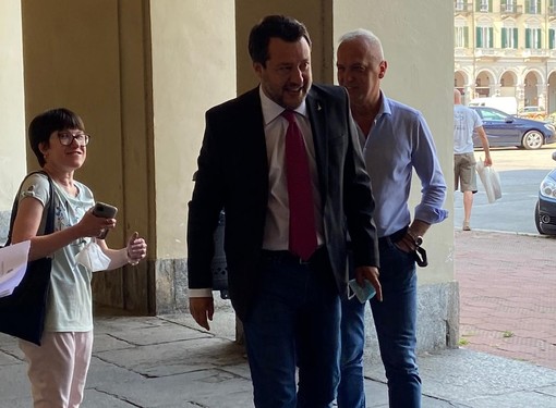 Matteo Salvini a Cuneo in tribunale: &quot;Da De Benedetti un'infamia molto pesante&quot; (VIDEO)